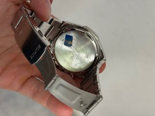 Reloj Casio Edifice Cronógrafo Azul y Plateado