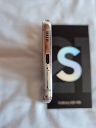 Samsung Galaxy S21 Plus 5G 128GB. Molto curato