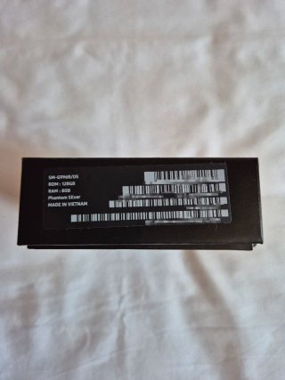 Samsung Galaxy S21 Plus 5G 128GB. Molto curato