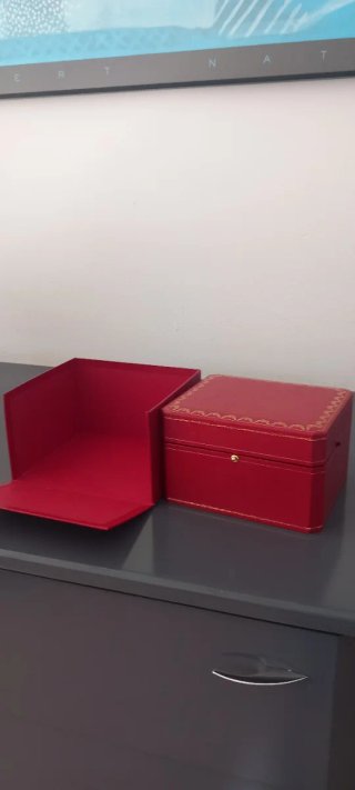Caja Cartier Roja