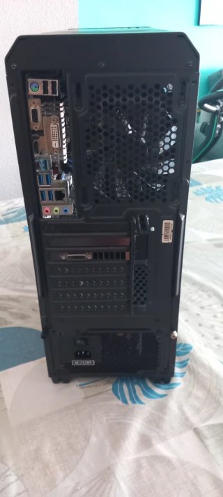 PC Ryzen 1700 32GB RX 480 8GB