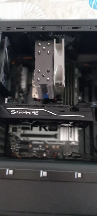 PC Ryzen 1700 32GB RX 480 8GB