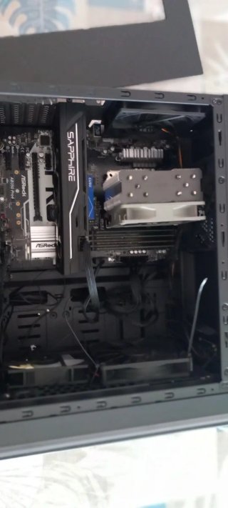 PC Ryzen 1700 32GB RX 480 8GB