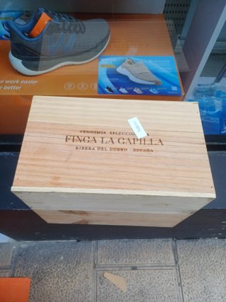 Caja de madera para vino