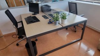 Mesa oficina 2 personas madera y metal