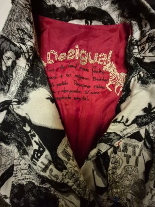 Abrigo Desigual
