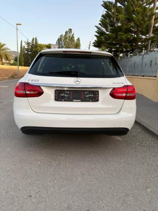 Mercedes-Benz Clase C 200 d T bluetec