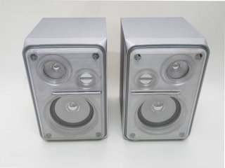 Altavoces Bafles