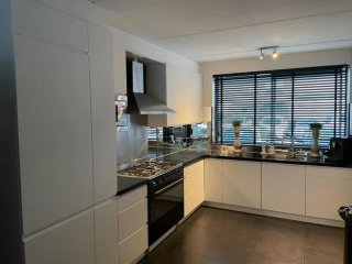 se alquila habitacion