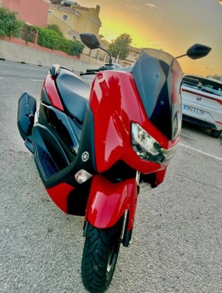 Yamaha Nmax 125 2024 Roja - Cambio por Coche