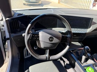 Opel Astra 2024