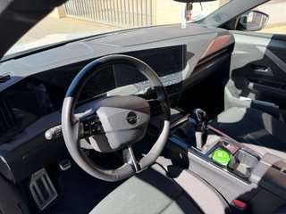 Opel Astra 2024