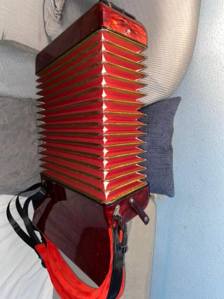 Acordeón Hohner Tango IM 96 bajos