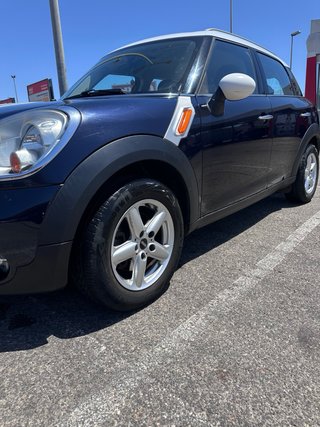 MINI Countryman 2011