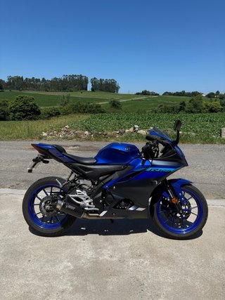 Yamaha R125 Deportiva