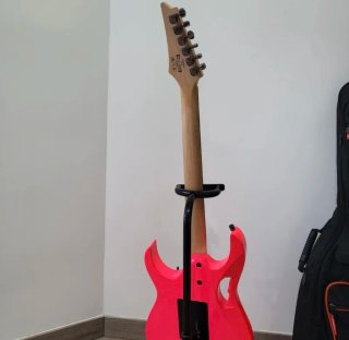 Guitarra Ibanez Rosa