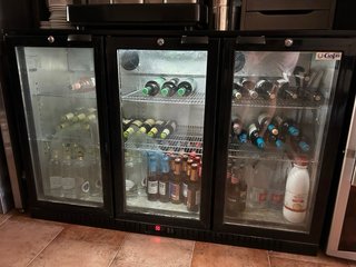 Liquidación maquinaria/mobiliario hostelería