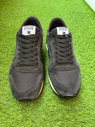 Zapatillas Atlantic Stars Negras y Doradas