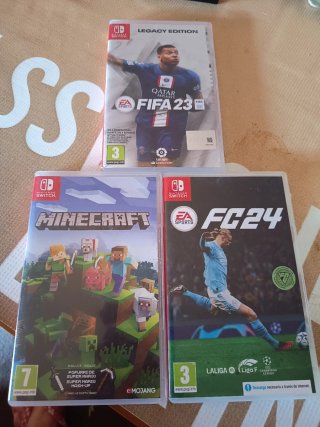 3 Videojuegos Nintendo Switch: FIFA 23, Minecraft,