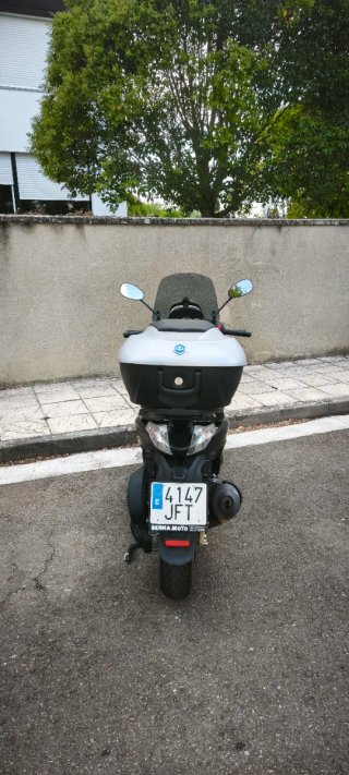 Piaggio Beverly 300 IE
