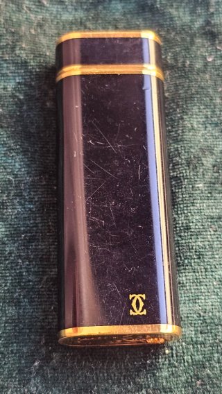 Encendedor Cartier Negro/Oro