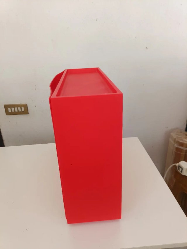 Scarpiera salvaspazio rossa