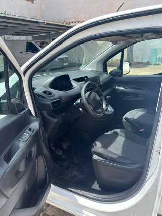 Peugeot Partner 2021