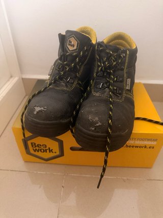 Botas de trabajo Bee Work negras y amarillas