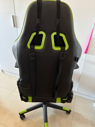 Silla Gaming Newskill Negra y Verde