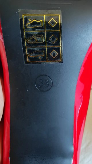 Zapatos de tacón rojos talla 36