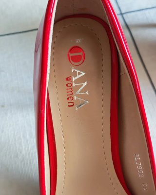 Zapatos de tacón rojos talla 36