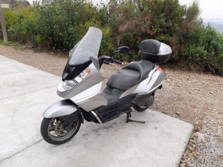 Aprilia Arrecife para piezas o para reparar.