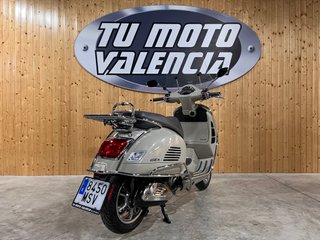 Vespa GTS 300