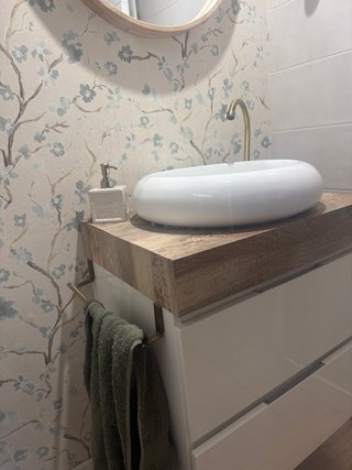 Mueble baño 60cm + toallero + columna de 80cm d