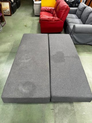 Sofá cama gris tela