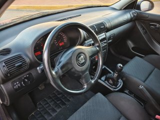 SEAT Leon 2004