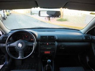 SEAT Leon 2004