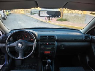 SEAT Leon 2004