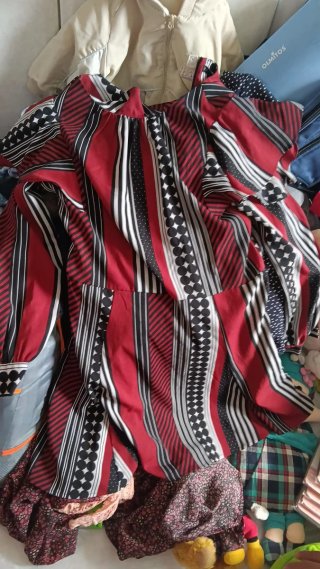 Gran lote ropa y juguetes bebe