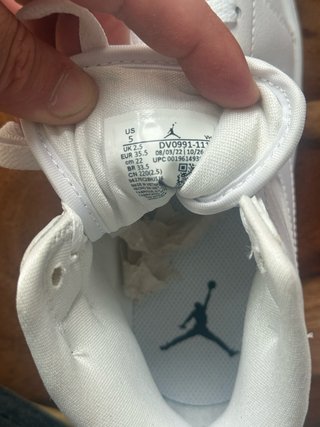 Nike Air Jordan 1 Mid Talla 35.5 Nuevas