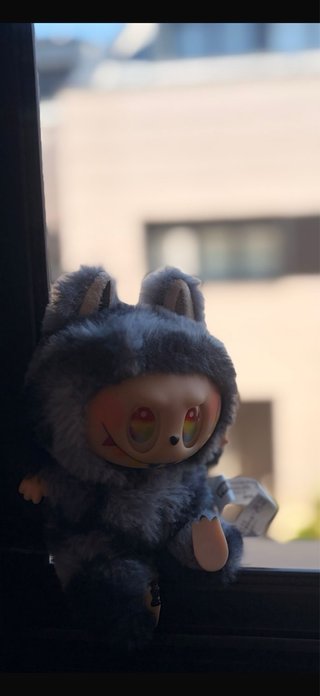 NUEVO! Peluche tipo Labubu Edición Arcoíris #TREND