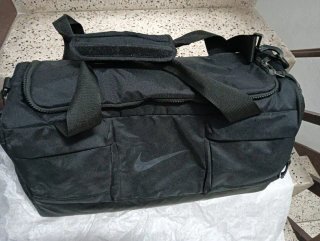 Bolso deportivo Nike negro