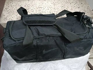 Bolso deportivo Nike negro