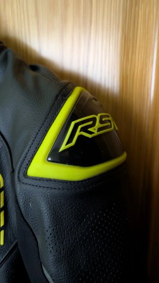 Chaqueta de cuero RST S-1
