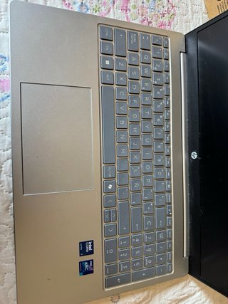 Portátil HP 15-fd1017ns Plata