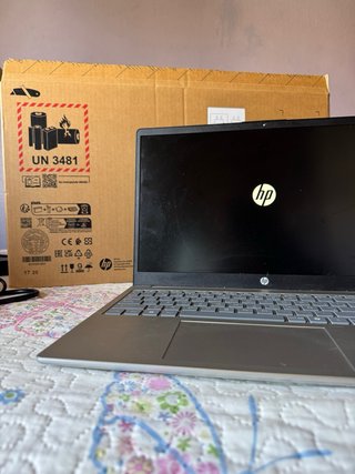 Portátil HP 15-fd1017ns Plata