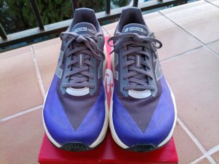 Zapatillas New Balance FuelCell Rebel 5