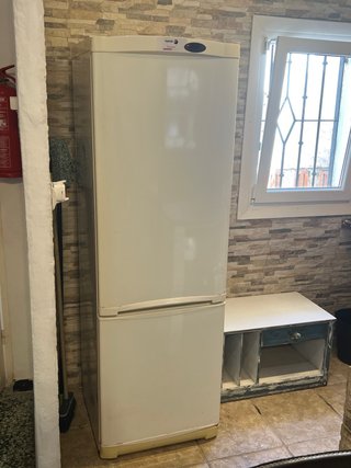 Nevera Grande Blanca 185x60x60 Marca Facor