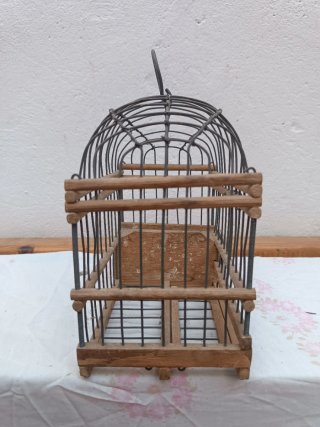 Jaula y transportín de aves antiguo