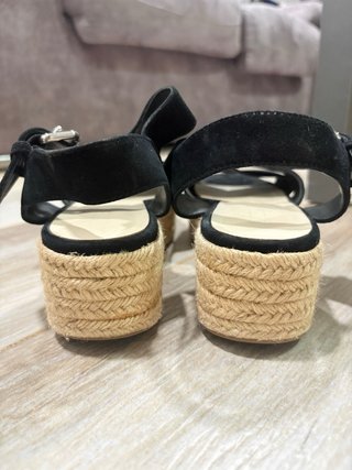 Sandalias Bimba y Lola Negras
